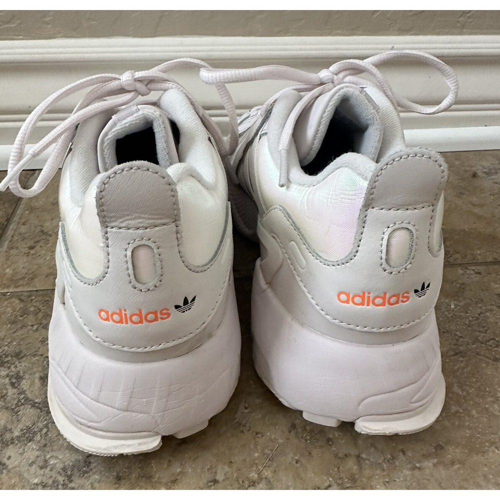 Adidas LVL 029002  White Sneaker Shoes Women's  US 7 - Picture 6 of 7